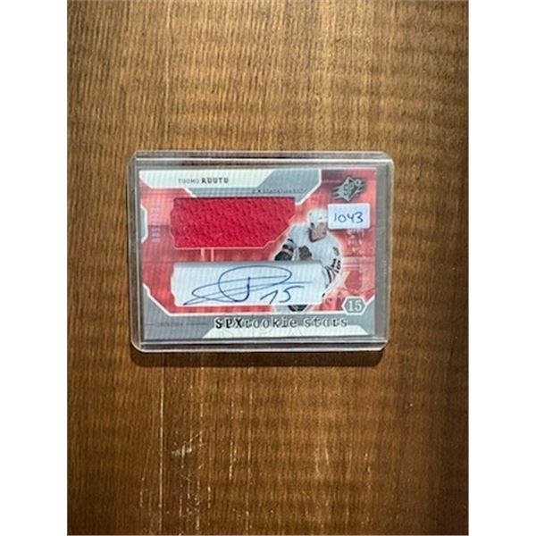 Tuomo Ruutu - Autographed Rookie Jersey Card
