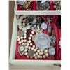 Image 4 : Jewelry Box Full of Misc. Jewelry (Charms, Necklaces, and etc.)