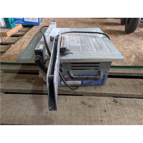 King Canada 7" Portable Tile Saw (Not tested)