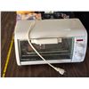 Image 4 : Lot of various kitchenware- toaster, kettle, muffin tray
