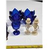 Image 3 : Décor lot- cobalt blue dishes, planters peanut salt and pepper shakers
