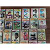 Image 5 : 329 Different 1977 TOPPS NFL Cards