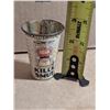 Image 2 : Vintage "Kills Smut Poison" Tin