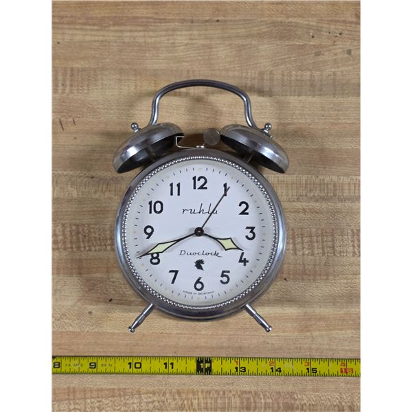 Vintage alarm clock- untested