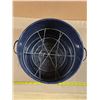 Image 3 : Enamel roasting pot