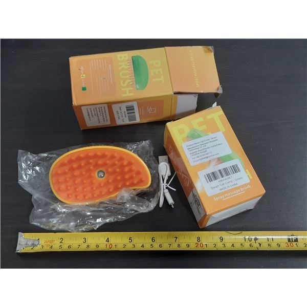 (2) Spray Massage Pet Brush - Rechargeable. (New)