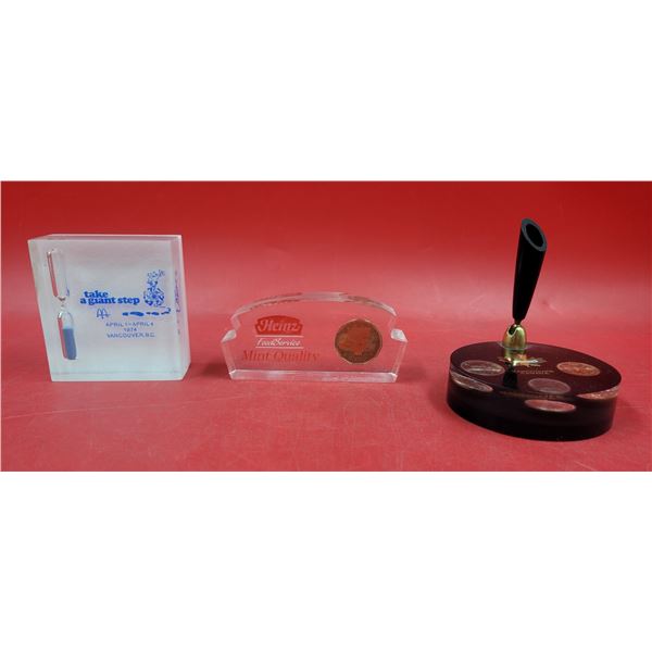 VTG Pen Holder & Paperweights