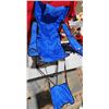 Image 2 : 2 Folding Chairs