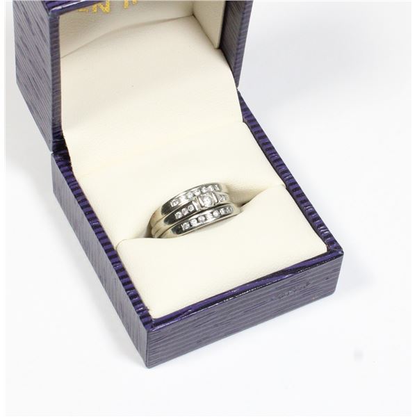 10 KARAT WHITE GOLD 3 BAND WEDDING SET 4.95 G