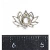 Image 1 : 1.84 GRAMS .925 SILVER FLOWER PENDANT