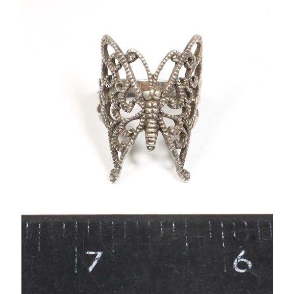 4.78 G S SILVER VTG GOTHIC .925 BUTTERFLY RING