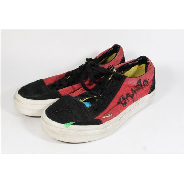 KIDS VANS SIMPSONS SHOES COLLAB SIZE 13 GOOD