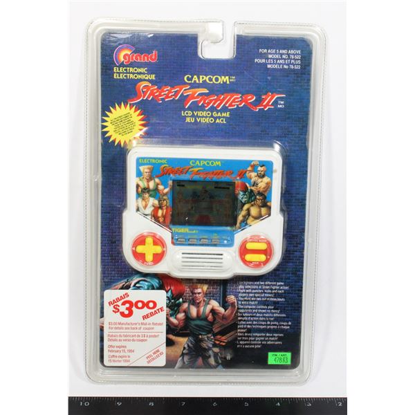 STREET FIGHTER 2 CAPCOM 1993 RARE NEW HANDHELD