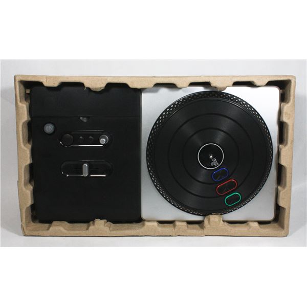 NINTENDO WII DJ HERO BOARD AND GAME IN BOX