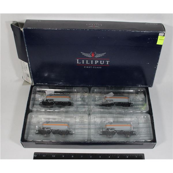 BACHMANN LILIPUT FIRST CLASS TRAIN CAR SET 1:87