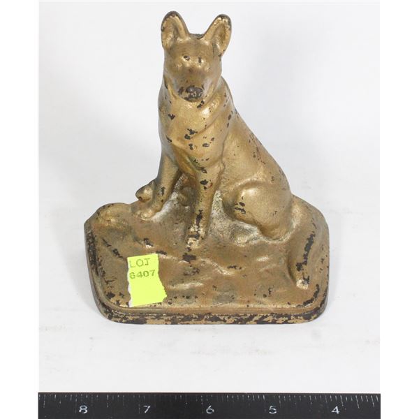 VINTAGE BRASS COLORED DOG SOLID HEAVY ORNATE