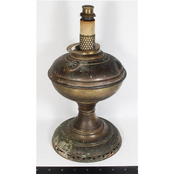 ANTIQUE BRASS LANTERN