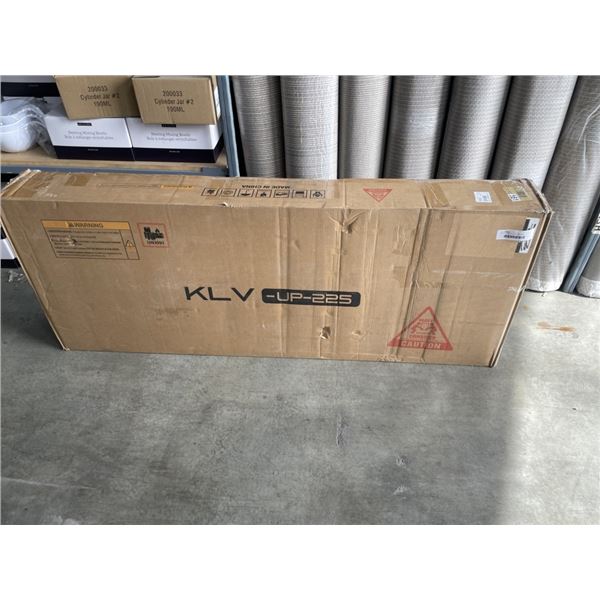 WADE LOGAN BOCAR STANDARD PLATFORM BED KLV-UP-225, RETAIL $359