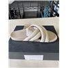 Image 4 : NEW OLUKAI HILA CLOUDY / CLOUDY WOMENS SIZE 10