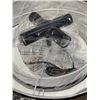 Image 3 : WADE LOGAN AASIM 18" MODERN 4-LIGHT DIMMABLE DRUM CHANDELIER
