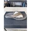 Image 4 : NEW OLUKAI OHANA BANYAN / ISLAND SALT MENS SIZE 8