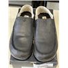 Image 1 : NEW OLUKAI MOLOA SLIPPER BLACK / DK JAVA  SIZE MENS 12