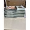 Image 3 : SEVAN SOLID THERMAL GROMMET CURTAIN PANELS (SET OF 2)