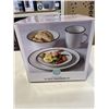 Image 2 : MARTHA STEWART CLIFFIELD CERAMIC DINNERWARE SET - SERVICE FOR 4