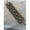 Image 2 : HEAVY VINTAGE SILVER METAL W/ SPARKLING RHINESTONES LINKS BRACELET WRIST SIZE 8-10" MARKED ALDO