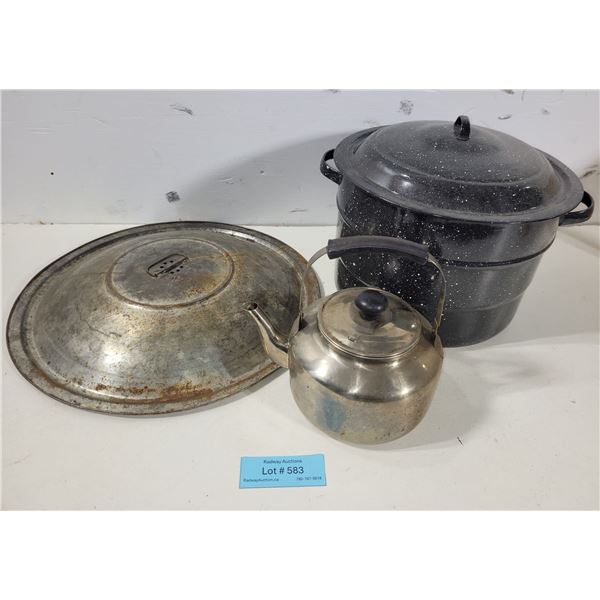 Assorted Vintage/Used Kitchenware