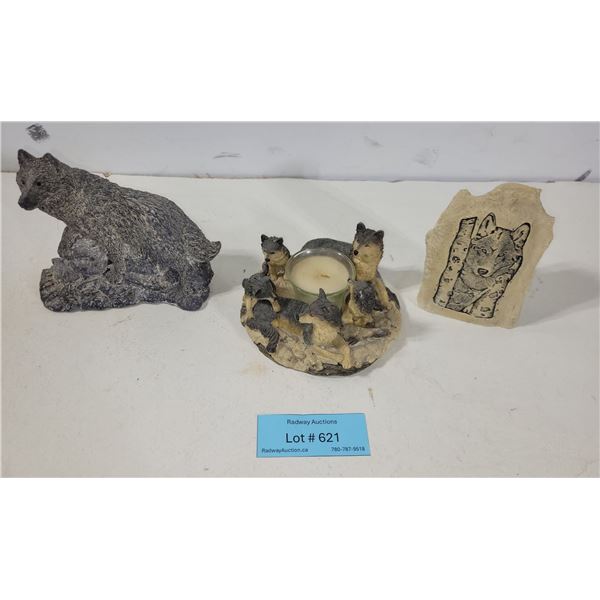 3 Wolf Figurines