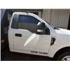 Image 39 : 2017 Ford F350 Stake Flatbed Truck w/ Roof Rack Lic. 432KBS, 027651 Miles (Starts/Runs)