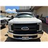 Image 3 : 2017 Ford F350 Stake Flatbed Truck w/ Roof Rack Lic. 432KBS, 027651 Miles (Starts/Runs)