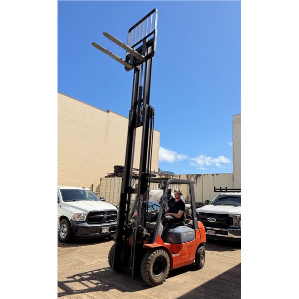 Toyota 7FGU20 Propane Forklift 542 Hours (Starts & Runs - See Video) Pick-up 5/21