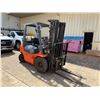 Image 5 : Toyota 7FGU20 Propane Forklift 542 Hours (Starts & Runs - See Video) Pick-up 5/21