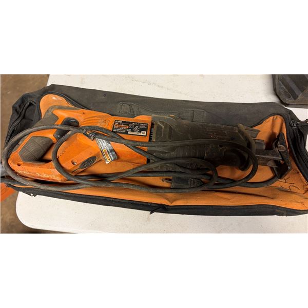 Ridgid R3002 Reciprocating Saw in Carry Case