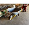 Image 2 : True Temper Wheelbarrow
