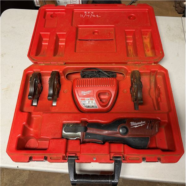 Milwaukee Force Logic Press Tool w/ 3 Crimp Press Jaws in Hard Case