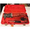 Image 1 : Milwaukee Corded Hole Hawg Drill in Hard Case