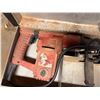 Image 4 : Milwaukee Hawk Corded Rotary Hammer Drill in Hard Case