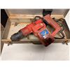 Image 5 : Milwaukee Hawk Corded Rotary Hammer Drill in Hard Case