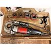 Image 1 : Ridgid 600 Hand-Held Power Drive Pipe Threader Kit in Hard Case