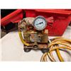 Image 2 : Reed Hydrostatic Test Pump w/ Hose in Hard Case