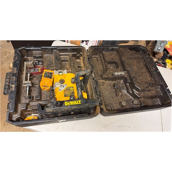 DeWalt DW073 Cordless Rotary Laser Kit in Hard Case