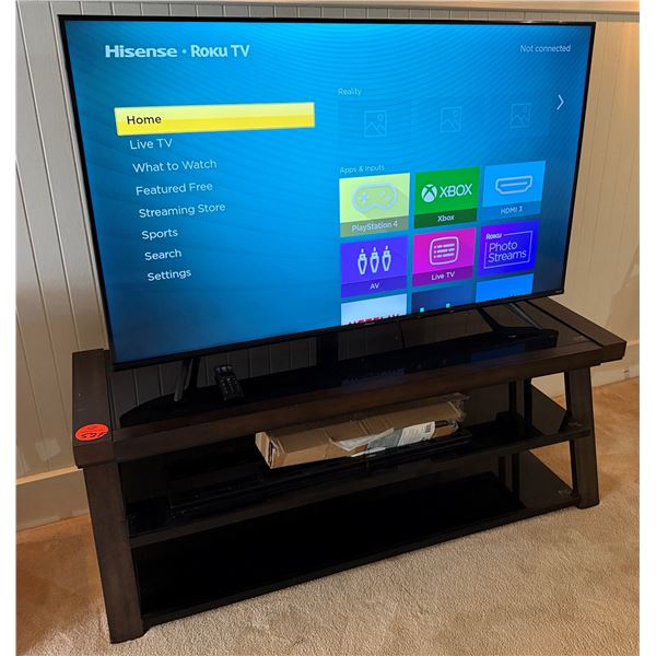 Hisense 58RGE3 LED LCD 58" Roku TV on Wooden Stand 56" x 19"