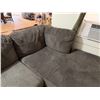 Image 3 : Gray Sectional Sofa w/ Chaise 120" x 74"