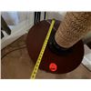 Image 7 : Round Wooden Side Table 22" Dia w/ Undershelf & Table Lamp w/ Woven Base 29"H
