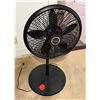 Image 1 : Lasko Black Pedestal Floor Fan 21" Dia