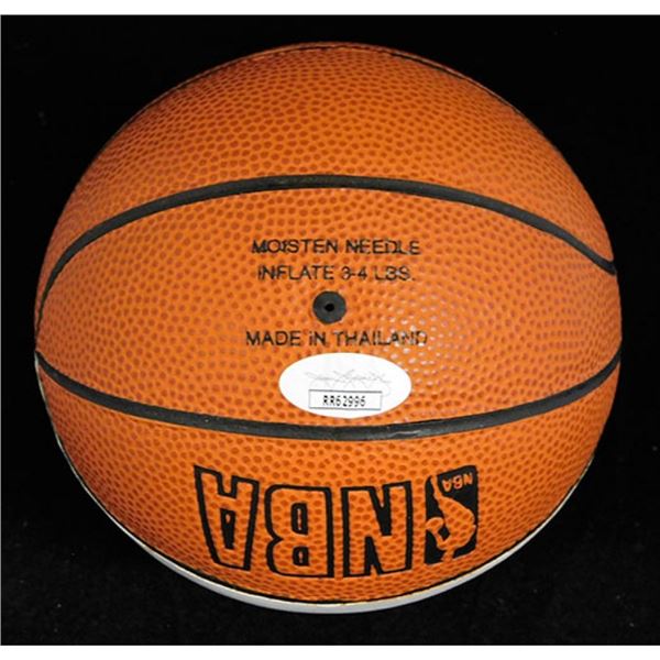 Los Angeles Lakers Elgin Baylor Signed Mini Basketball JSA Authenticated