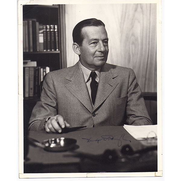 Douglas Aircraft Company Founder Donald W Douglas Signed Document